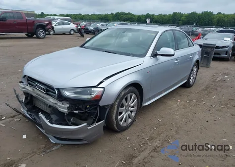 2015 Audi A4 2.0T Premium z USA, uszkodzony, nr VIN WAUBFAFL4FN042064